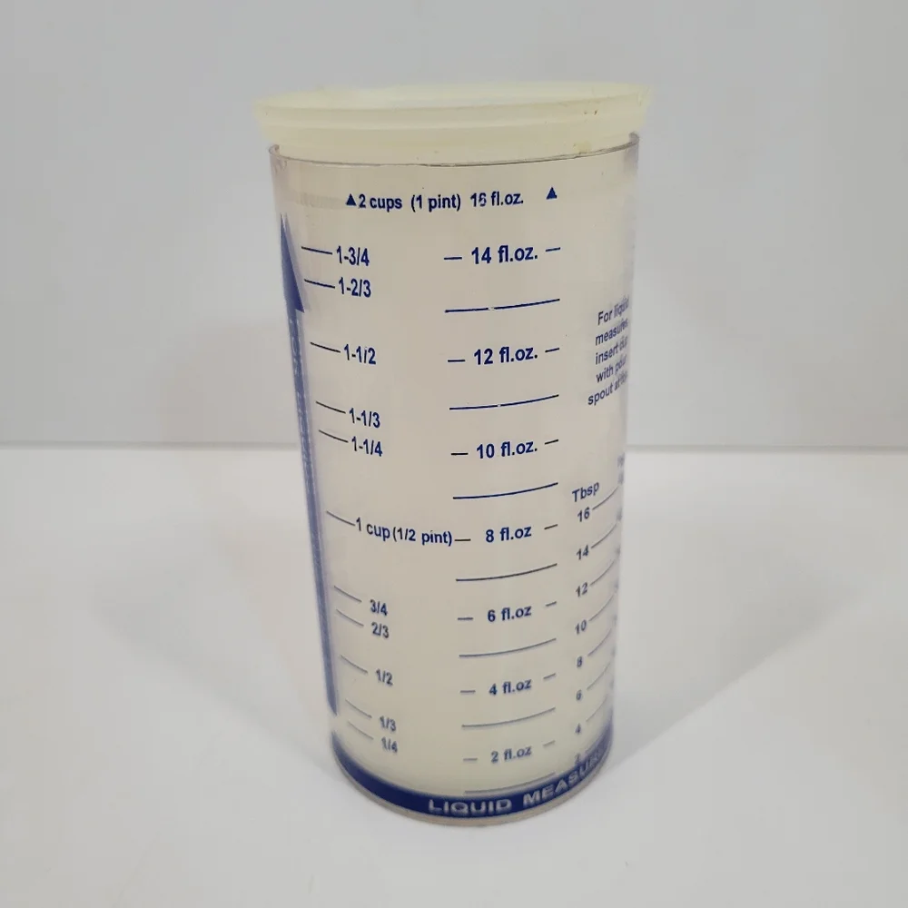 The Pampered Chef Measure All Cup Measure Liquid Dry & Solid 2 Cups Chicken Logo - Picture 3 of 3